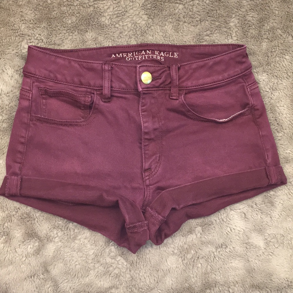 SOLD $14 AMERICAN EAGLE Maroon Hi-Rise Shortie